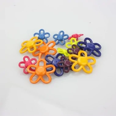 13 BUTTONS - CRAZY DAISY