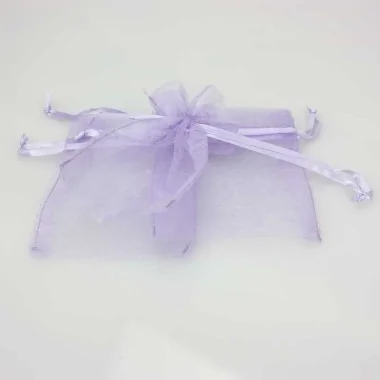 12 BOLSAS DE ORGANZA LILA CON CORREA 7,5x10 cm