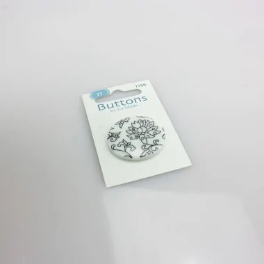 1 DAMASK BUTTON - WHITE