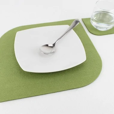 Set of 2 Placemats + 2 Coasters In felt Mod 3 - Customizable 2