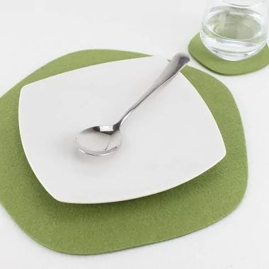 Set de 2 Manteles Individuales + 2 Posavasos In fieltro Mod 6 - Personalizable 2