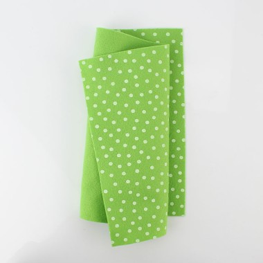Soft Felt Printed 20X30 cm polka dots - meadow green