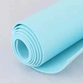 Gomma EVA tinta unita kit risparmio - 5 rotoli 50x100 cm - azzurro/bianco|IDEEINFELTRO.COM