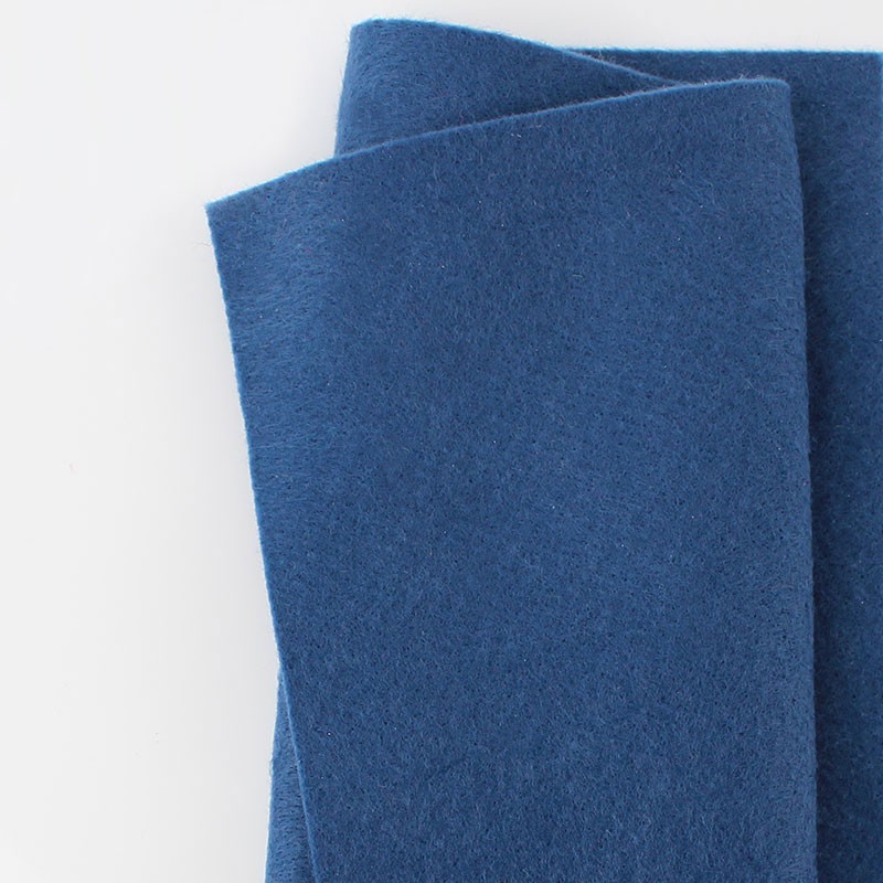 Avion Blauw Dun Vilt Rol H180 cm x 10 m