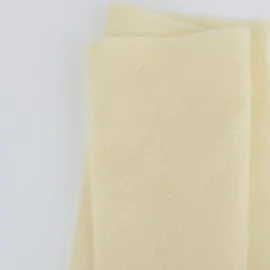 Crème Dun Vilt rol H180 cm x 10 m|IDEEINFELTRO.COM