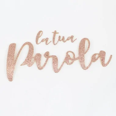 Nombres y palabras en goma Eva