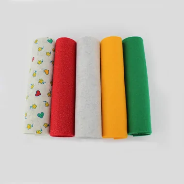 Fetru Moale 20X30 cm Mix - Kit de economii Inimi și Flori Galben 10 coli|IDEEINFELTRO.COM