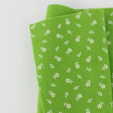 Soft Felt Printed 50X90 cm Flowers with stem - Apple green