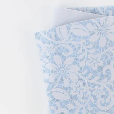 Fetru moale imprimat 50x90 cm floral - albastru deschis