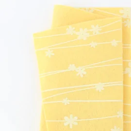 Pannolenci stampato fiori 50x90 cm - giallo pastello|IDEEINFELTRO.COM