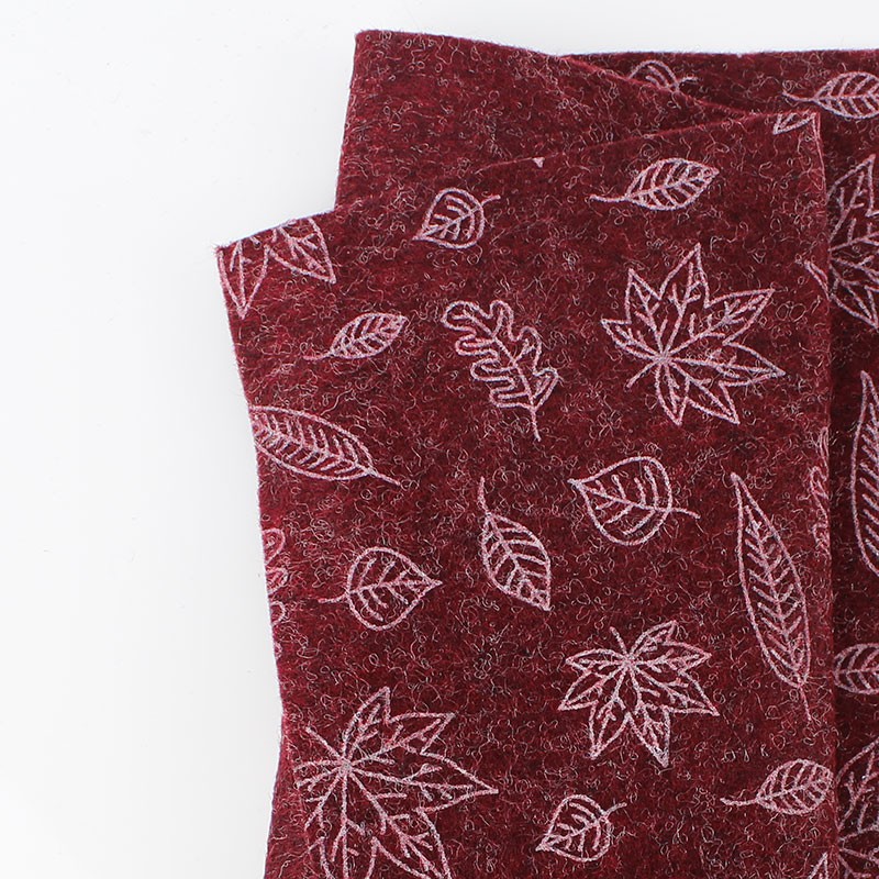 Fetru moale imprimat 50x90 cm frunze - bordeaux