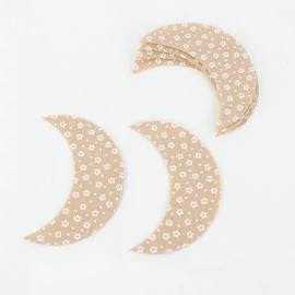 Luna in pannolenci - stampa fiorellini|IDEEINFELTRO.COM