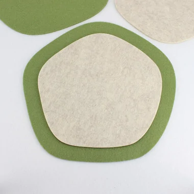 2 Dubbel formaat placemats in Vilt Model 6 - Aanpasbaar