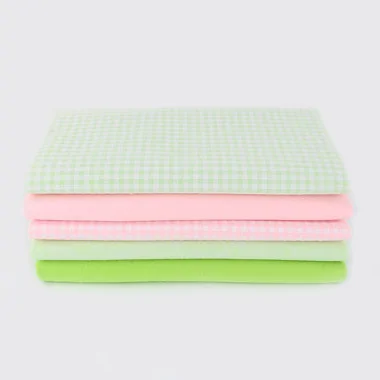 Kit d’épargne 40 fleurs 6 pétales en feutrine et tissu feutrine|IDEEINFELTRO.COM