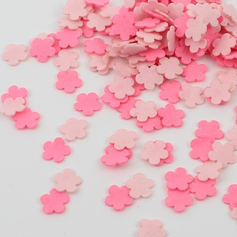 Kit d’épargne 180 coeurs en tissu feutre coloré