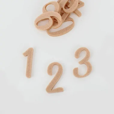 Set van 30 Vilt getallen - lettertype 6