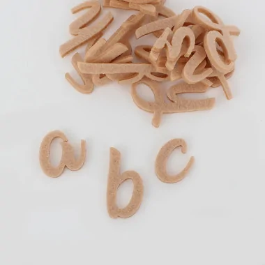 Set van 26 cursieve kleine letters Vilt letters - lettertype 5