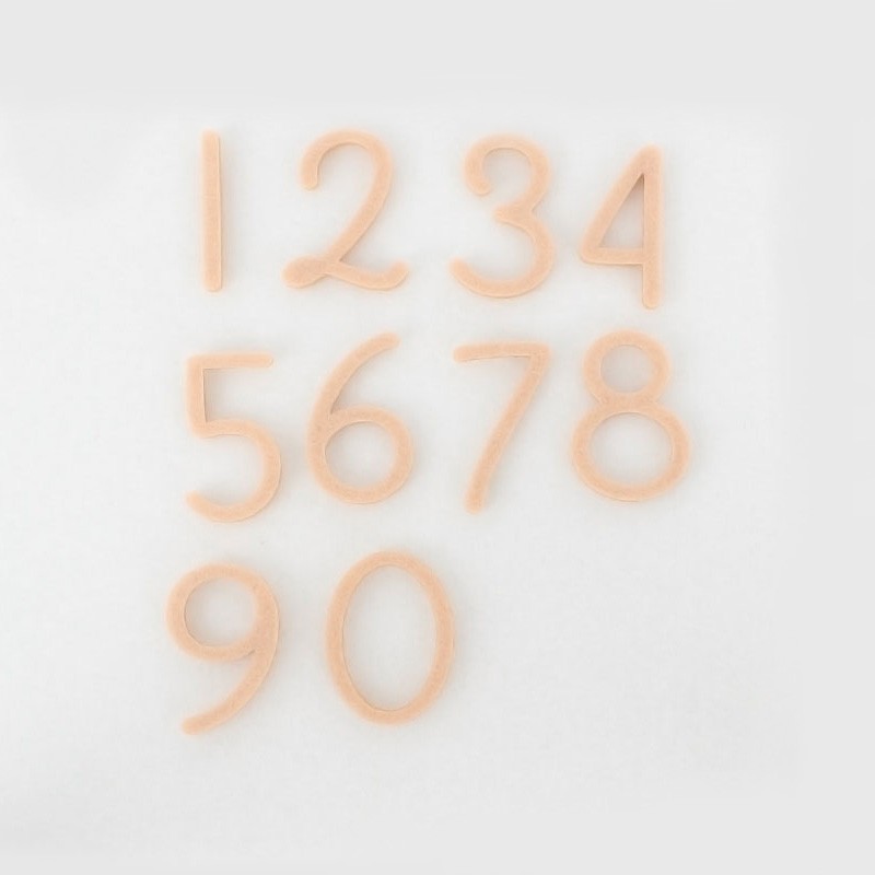 Numero in feltro - font 7|IDEEINFELTRO.COM