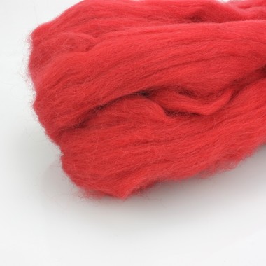 RED CARDED WOOL 50 g